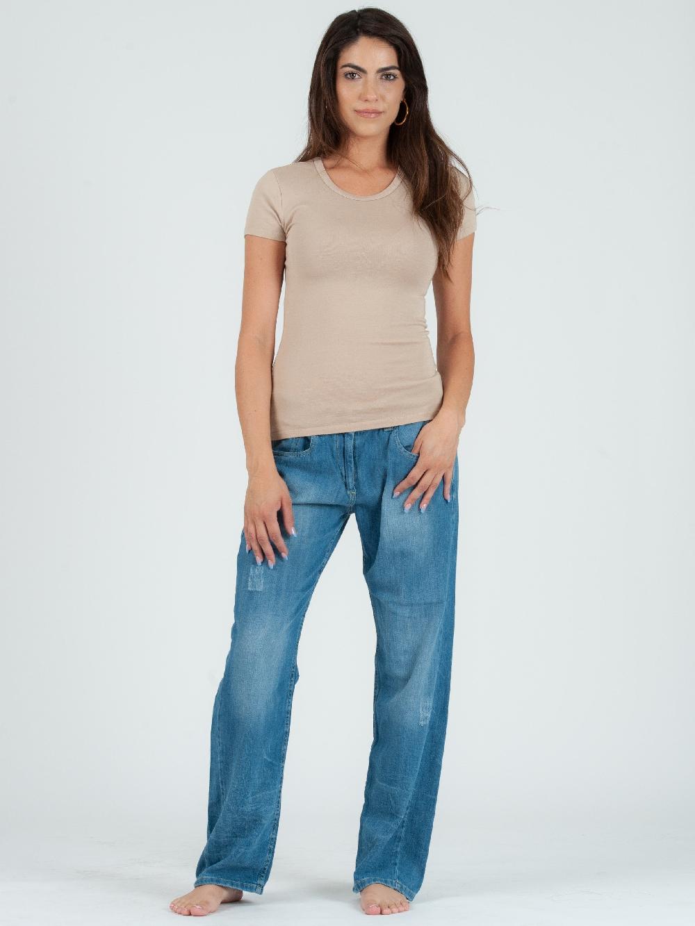 lucca couture JILL CLASSIC ROUND NECK TEE-SAND