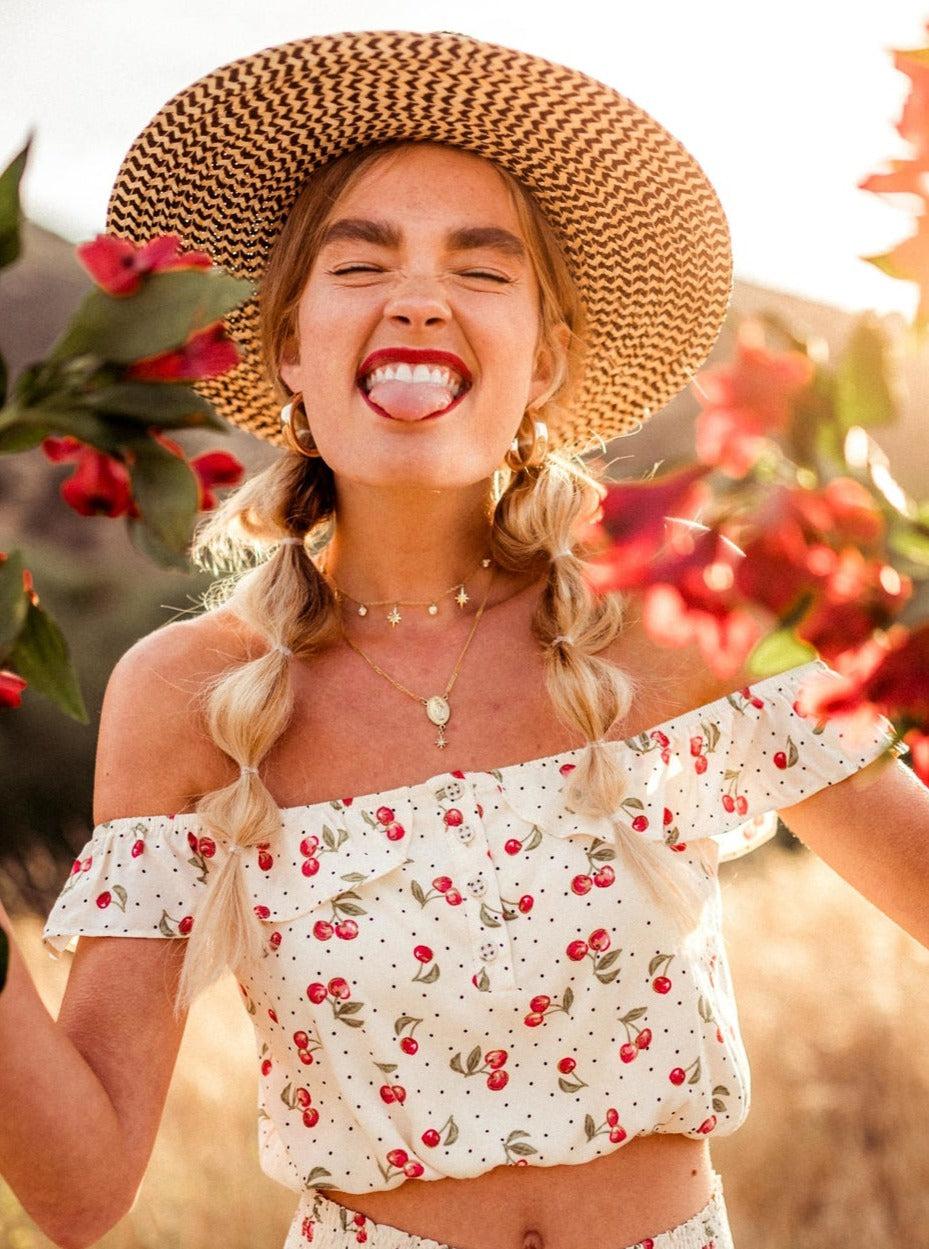 lucca couture JULIET OTS CROP TOP-IVORY CHERRY