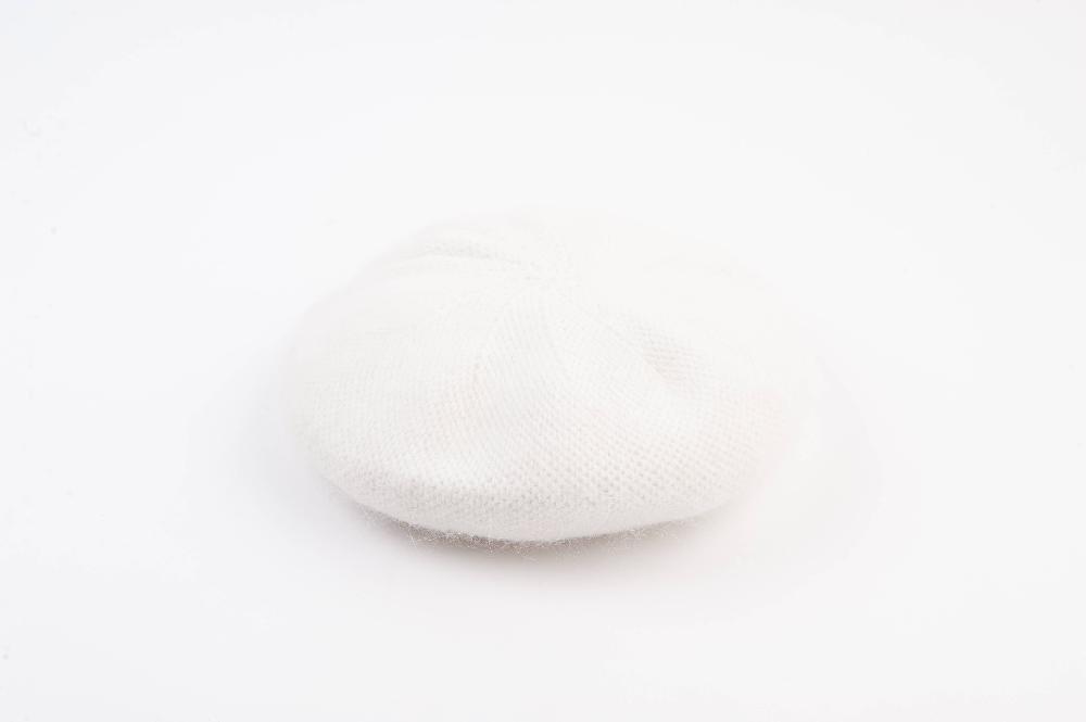 lucca couture KAI FUZZY FUR BERET-WHITE
