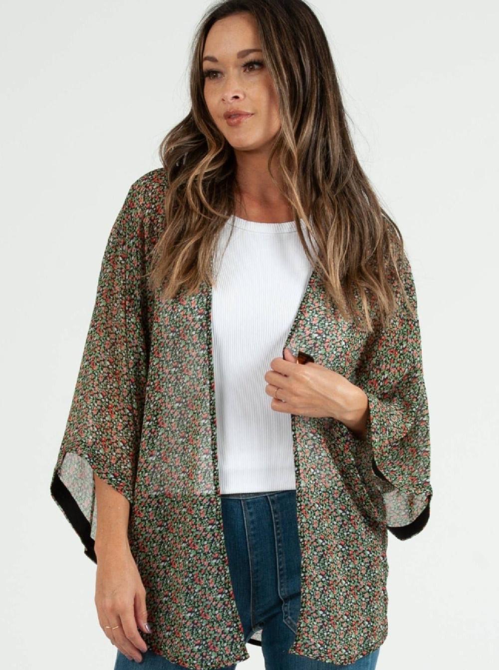 lucca couture KIM FLORAL KIMONO-BLK DITSY