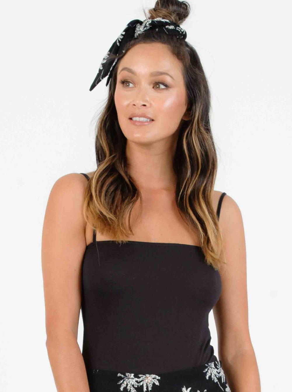lucca couture MILA RIBBED BODYSUIT-BLACK