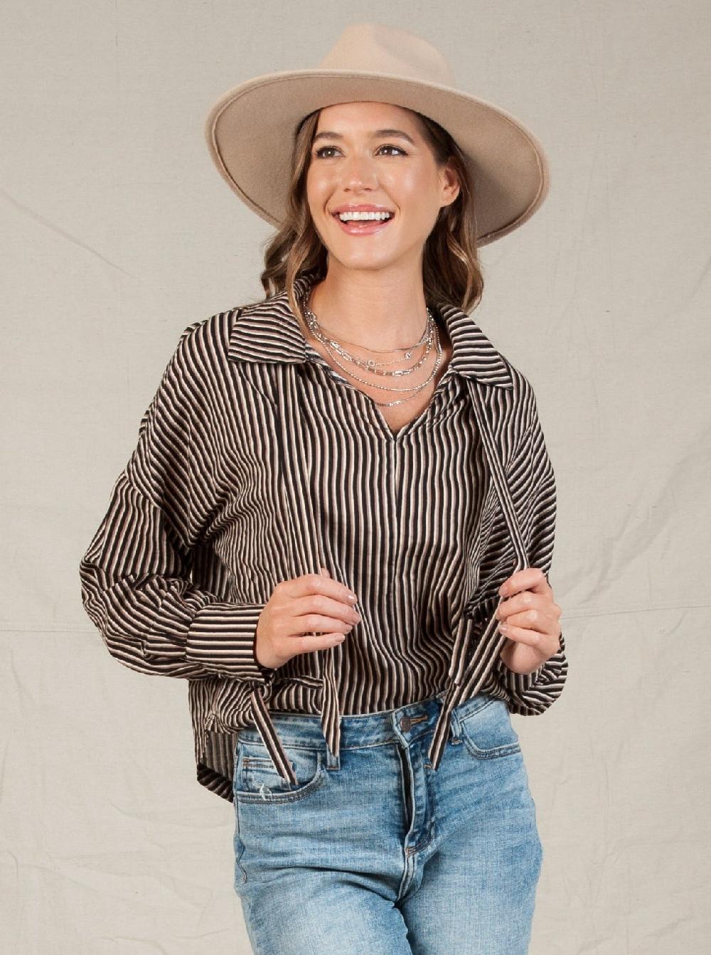 lucca couture NANI COLLAR BLOUSE-BLACK MULTISTRIPE