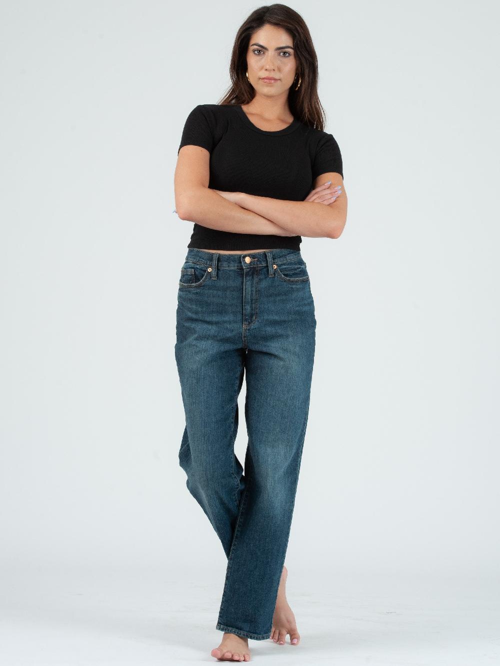 lucca couture NICOLE ROUND NECK CROPPED TEE-BLACK