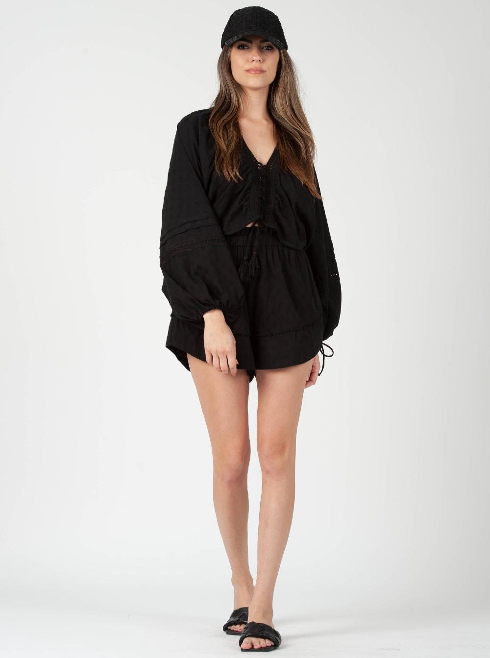 lucca couture VISO HIGH WAISTED SHORTS-BLACK