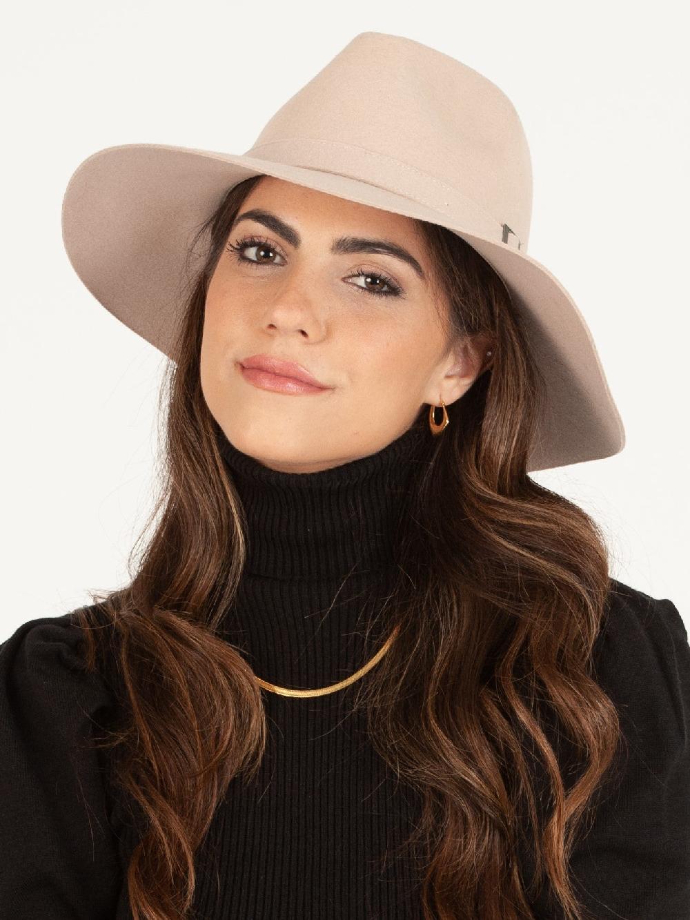 lucca couture MARSEILLE BUCKLE TRIM WOOL FEDORA-BEIGE