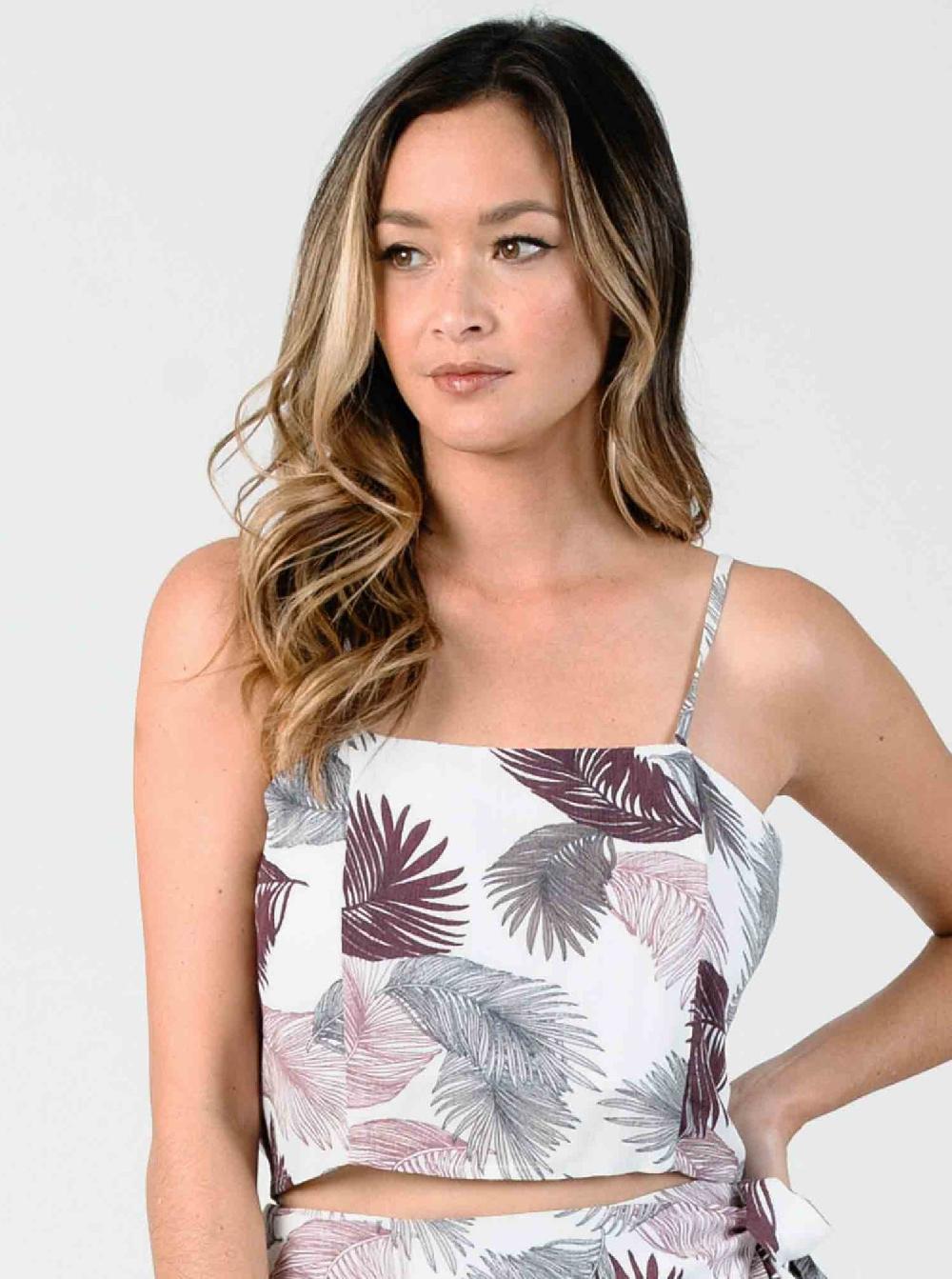 lucca couture PETAL STRUCTURED CAMI CROP-LILAC PALM