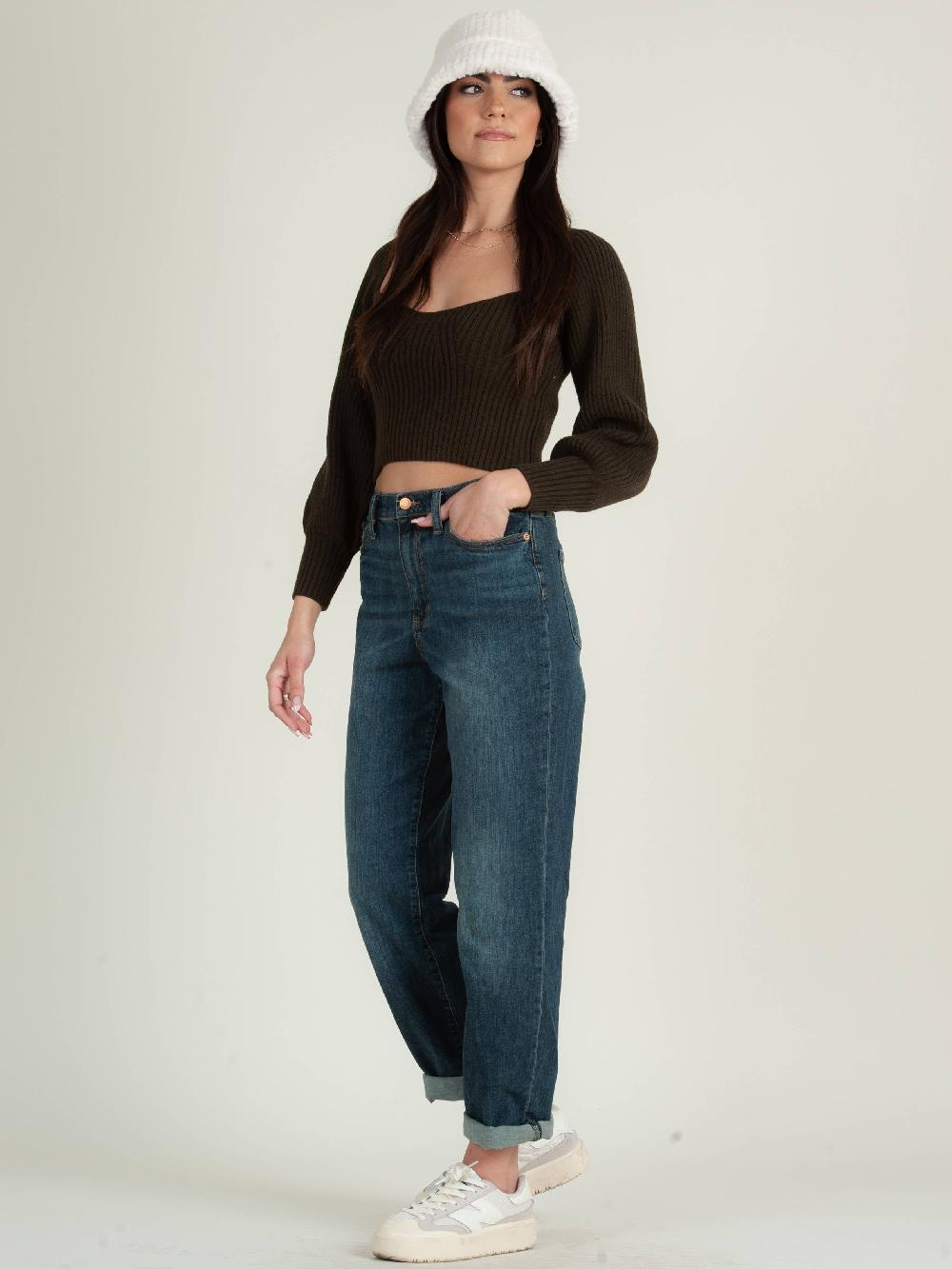 lucca couture SARA SWEETHEART NECKLINE RIBBED TOP-BROWN