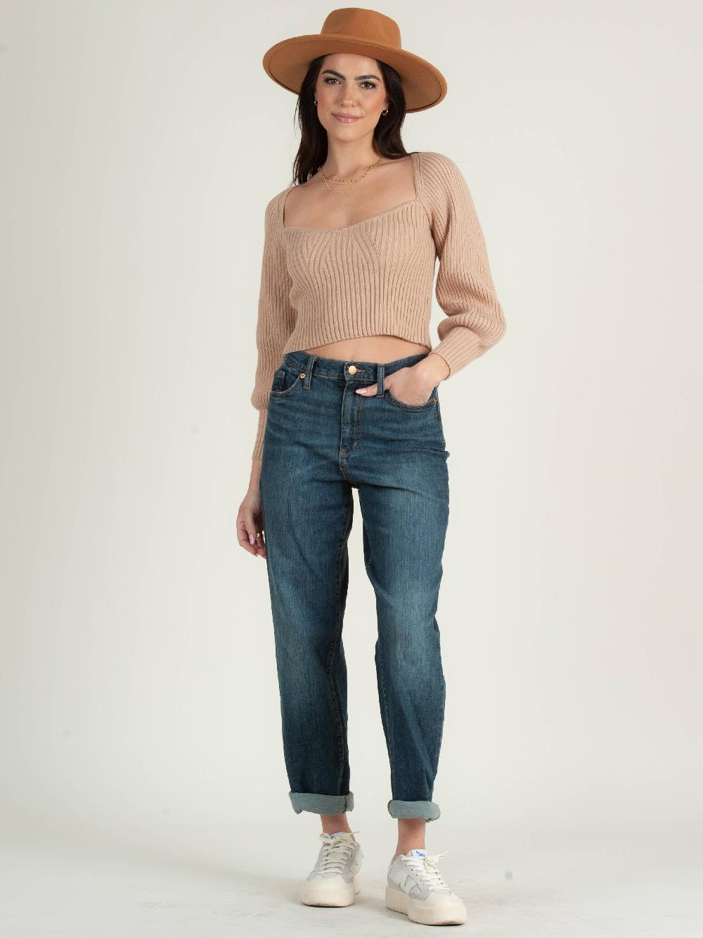 lucca couture SARA SWEETHEART NECKLINE RIBBED TOP-OATMEAL