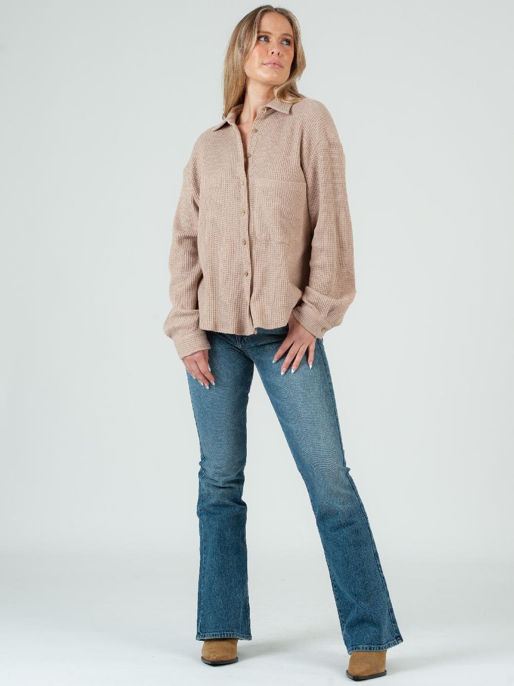 lucca couture SHAILENE WAFFLE BUTTON DOWN TOP-SANDY