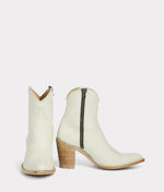 Lucchese Bootmake Violet Boot - Cream