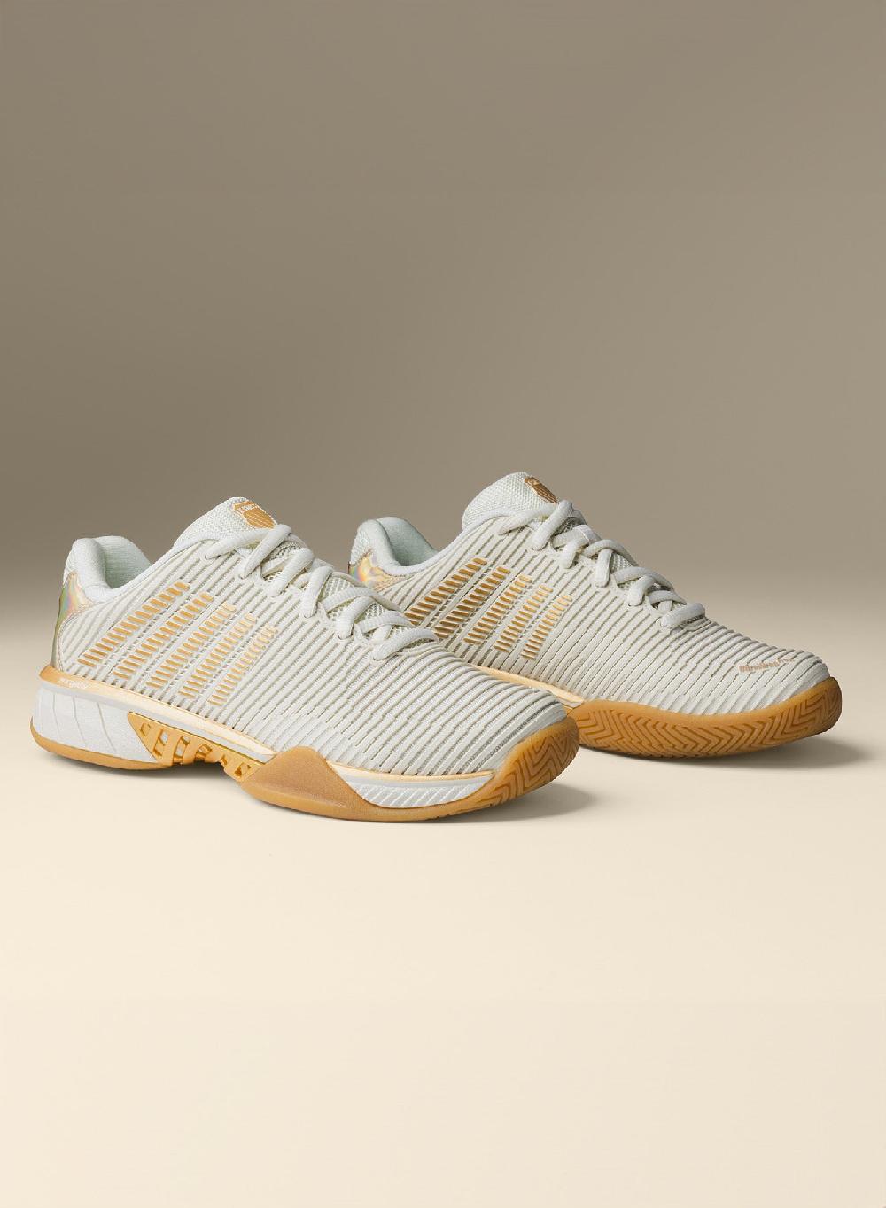 Lucky In Love HYPERCOURT EXPRESS 2 X LIL BONE