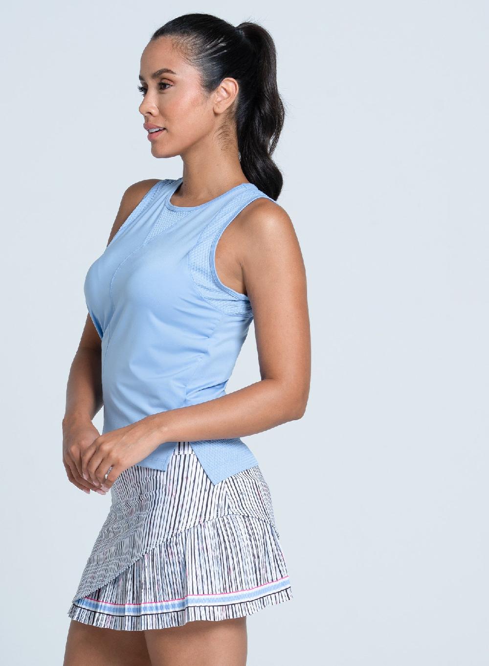 Lucky In Love Serves Up Tank