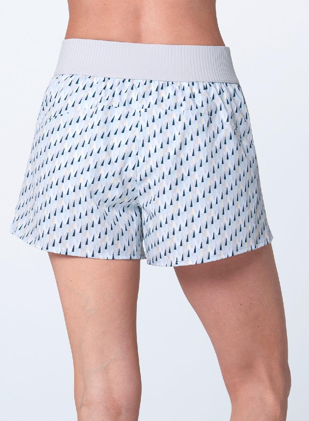 Lucky In Love Tempo Short-3