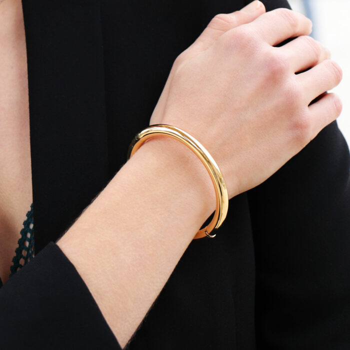 Lucky One 6mm Round Wire Open Bangle