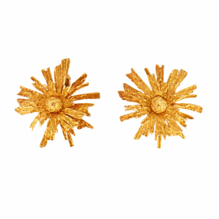 lucky one CARTIER – Gold Flower Earrings