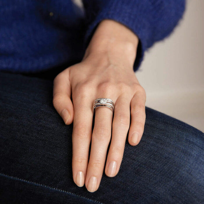 Lucky One Dinh Van Capucine Diamond Ring