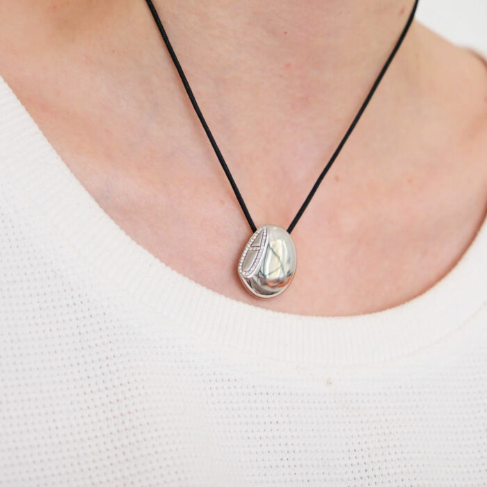 Lucky One HERMÈS – Diamond Pendant