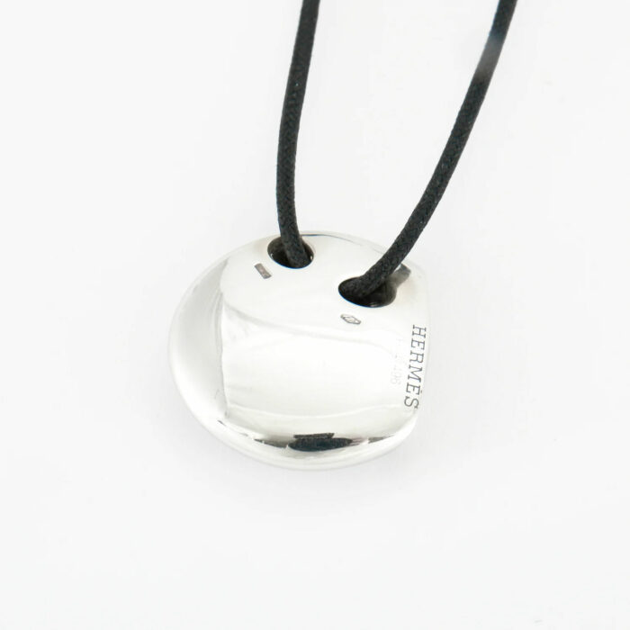 Lucky One HERMÈS – Diamond Pendant