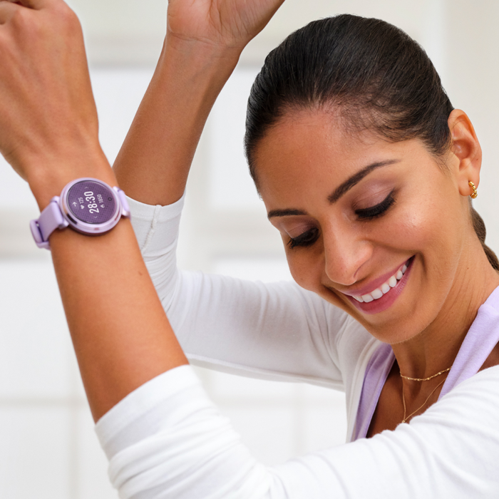 Lucky One Lily 2 Garmin White Watch