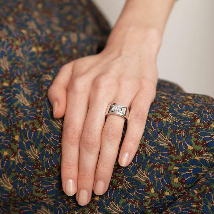 Lucky One MAUBOUSSIN – Etoile Divine Ring