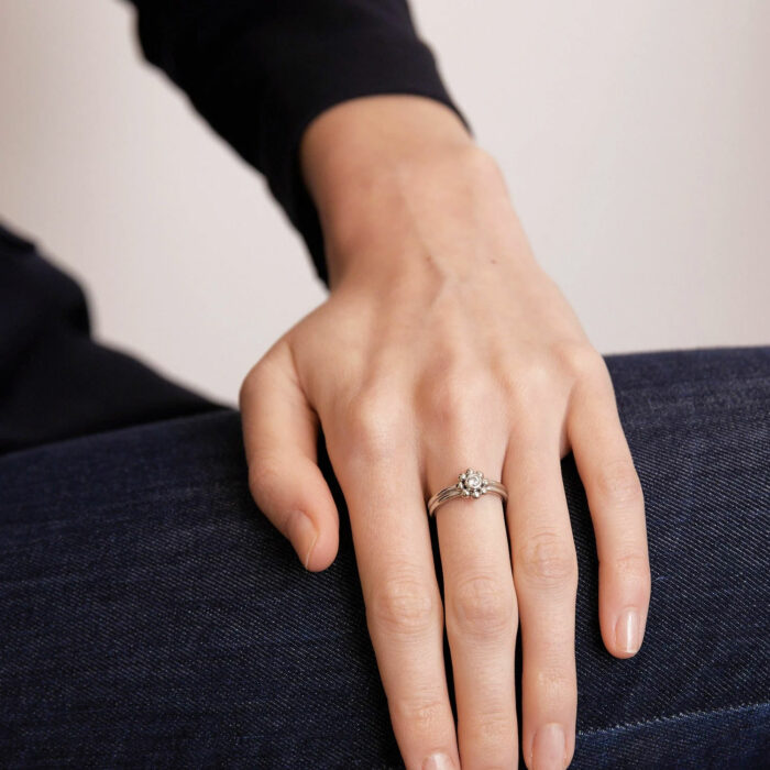 Lucky One TIFFANY & CO. – Diamond Flower Ring