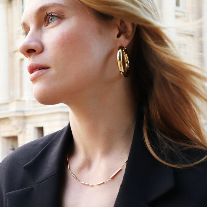 lucky one Thick Hoop Earrings 8mm – Diameter 40mm in Yellow Gold