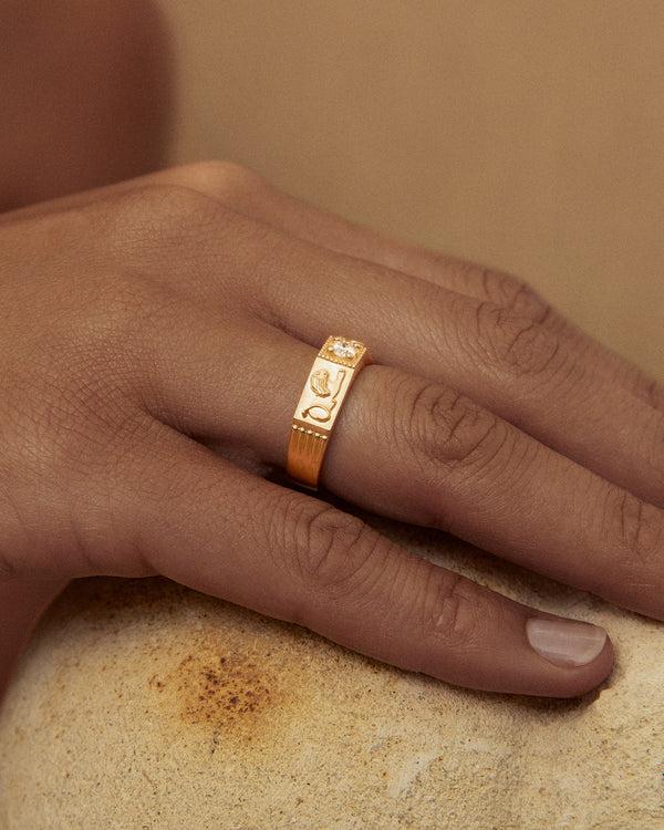 Lucy Folk Cartouche Diamond Ring - 18ct