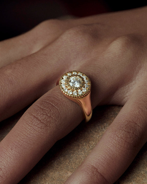 lucy folk Daydream Ring - 18ct