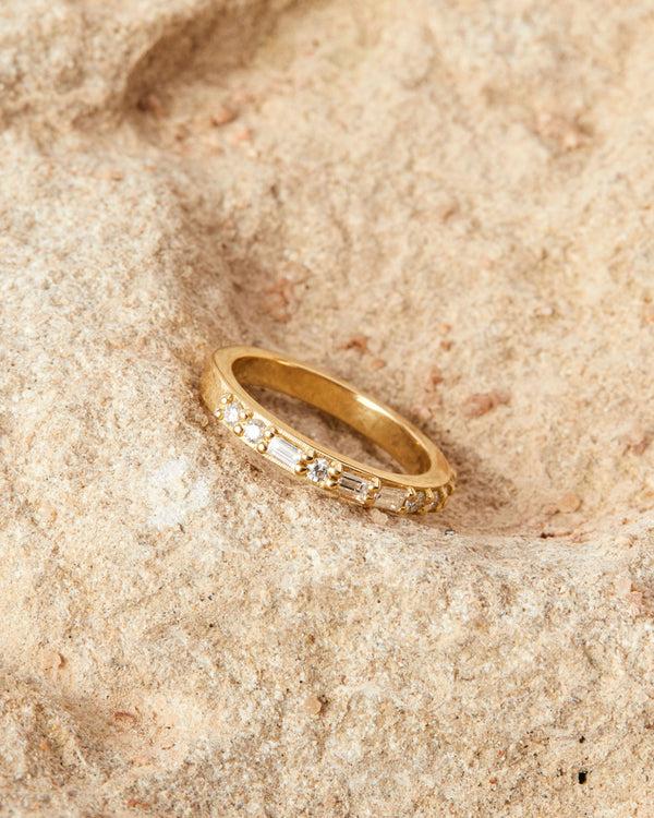 Lucy Folk Fire Split Band - 18ct Diamond