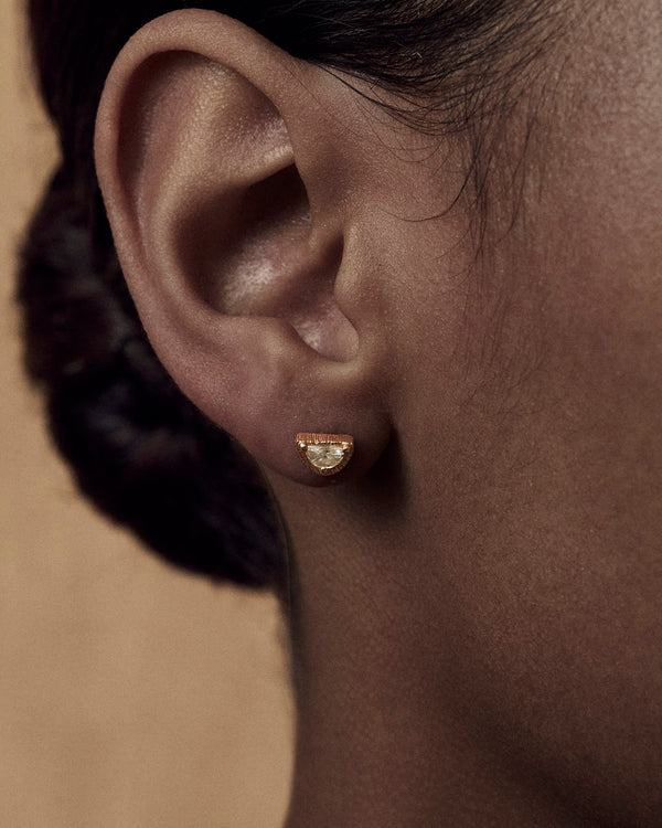 lucy folk Luna Diamond Single Stud - 18ct