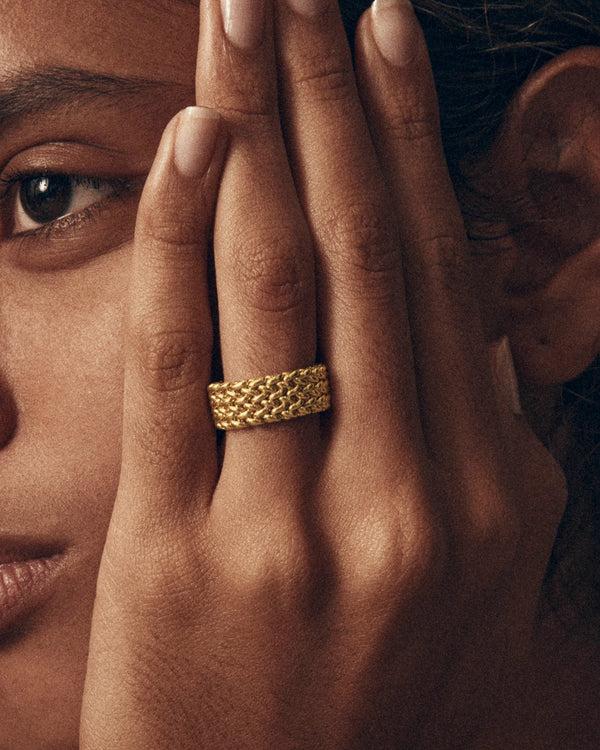 Lucy Folk Medina Ring - Thick - 9ct