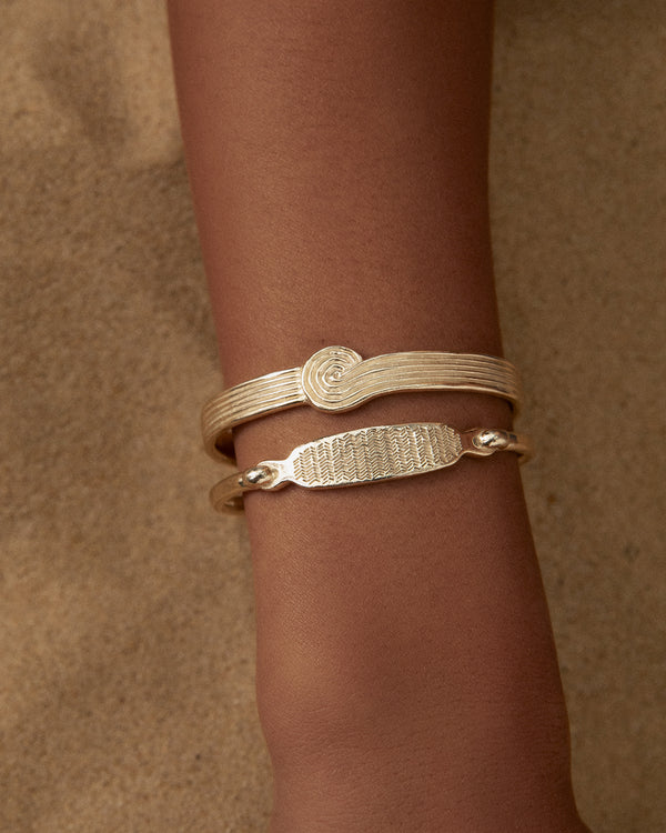 Lucy Folk Pebble Wave Cuff