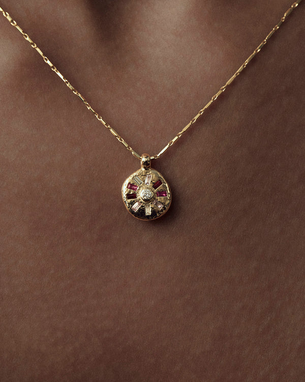 lucy folk Pomegranate Necklace - 9ct