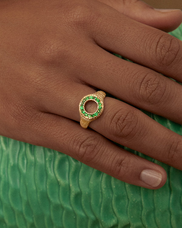 lucy folk Wasabi Verde Ring - 9ct