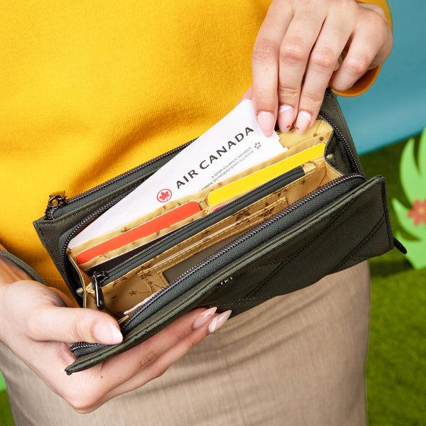 Lug Arabesque Ultra X Zip RFID Wallet