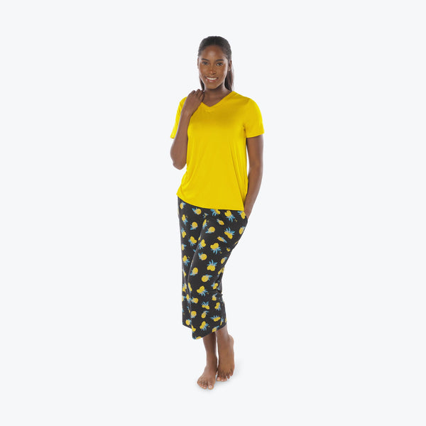 lug Boomerang Relaxed Tee & Cropped Pants Set