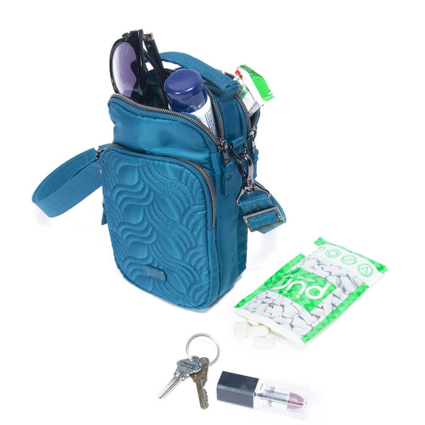 Lug Skeeter Mini Convertible Crossbody