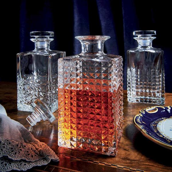 Luigi Bormioli Mixology 25.25oz Elixir Spirits Decanter With Airtight Glass Stopper (1 Piece)