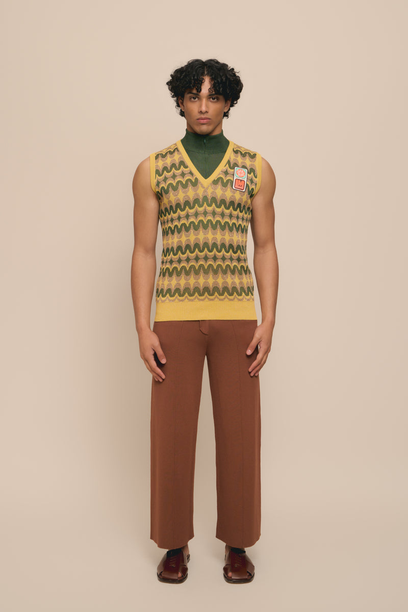 lukhanyo mdingi SIMON VEST