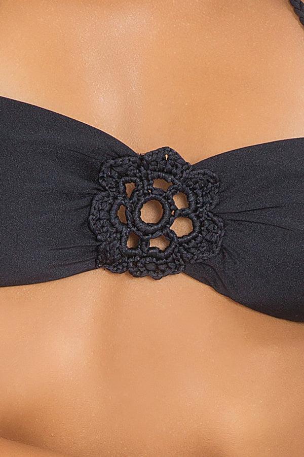 Luli Fama FLORCITAS DE ARENA - Hand Knit Crochet Flower Bandeau & Hand Knit Croc – Luli Fama