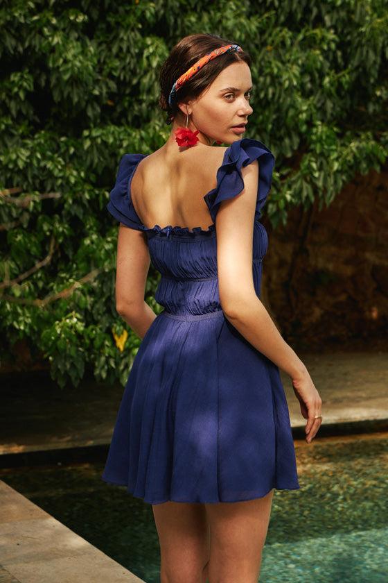 Lunaire Lily Of The Nile