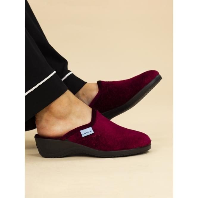 lunar Audrey Burgundy Mule Slipper