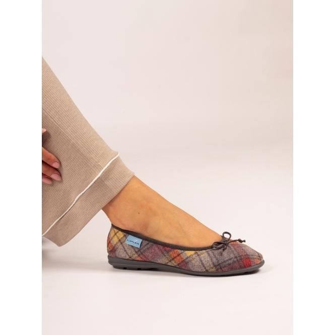 Lunar Brie Grey Slipper