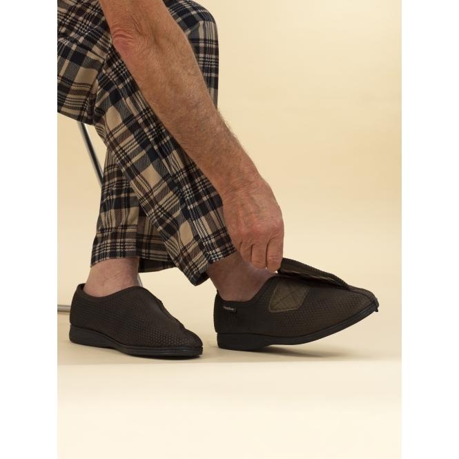 Lunar Columbus II Brown One Touch Slipper