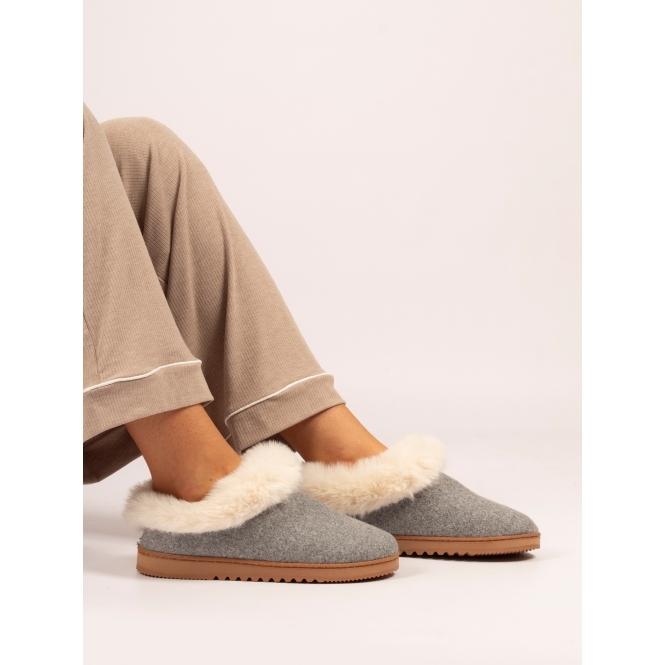 Lunar Cranbrook Grey Boxed Slipper