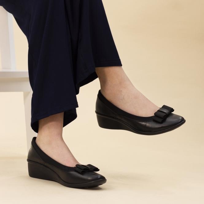 Lunar Deacon Black Comfort Shoe