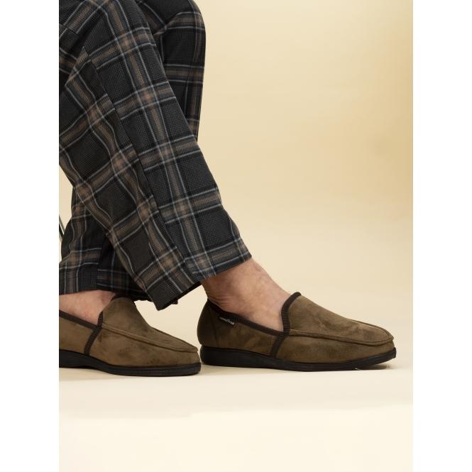 Lunar Eden Brown Slipper
