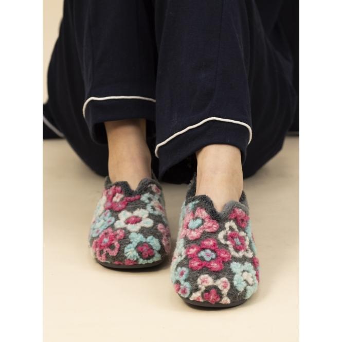 Lunar Hippy Grey Flower Full Slipper