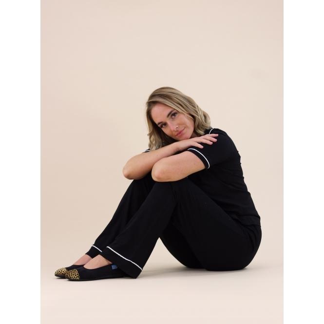 Lunar Jessie Black Leopard Pump Slipper