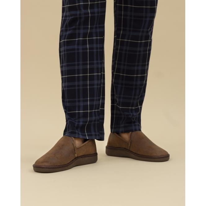 Lunar Manor II Brown Slipper